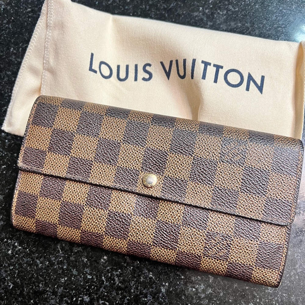 Louis Vuitton Sarah Wallet Damier Ebene